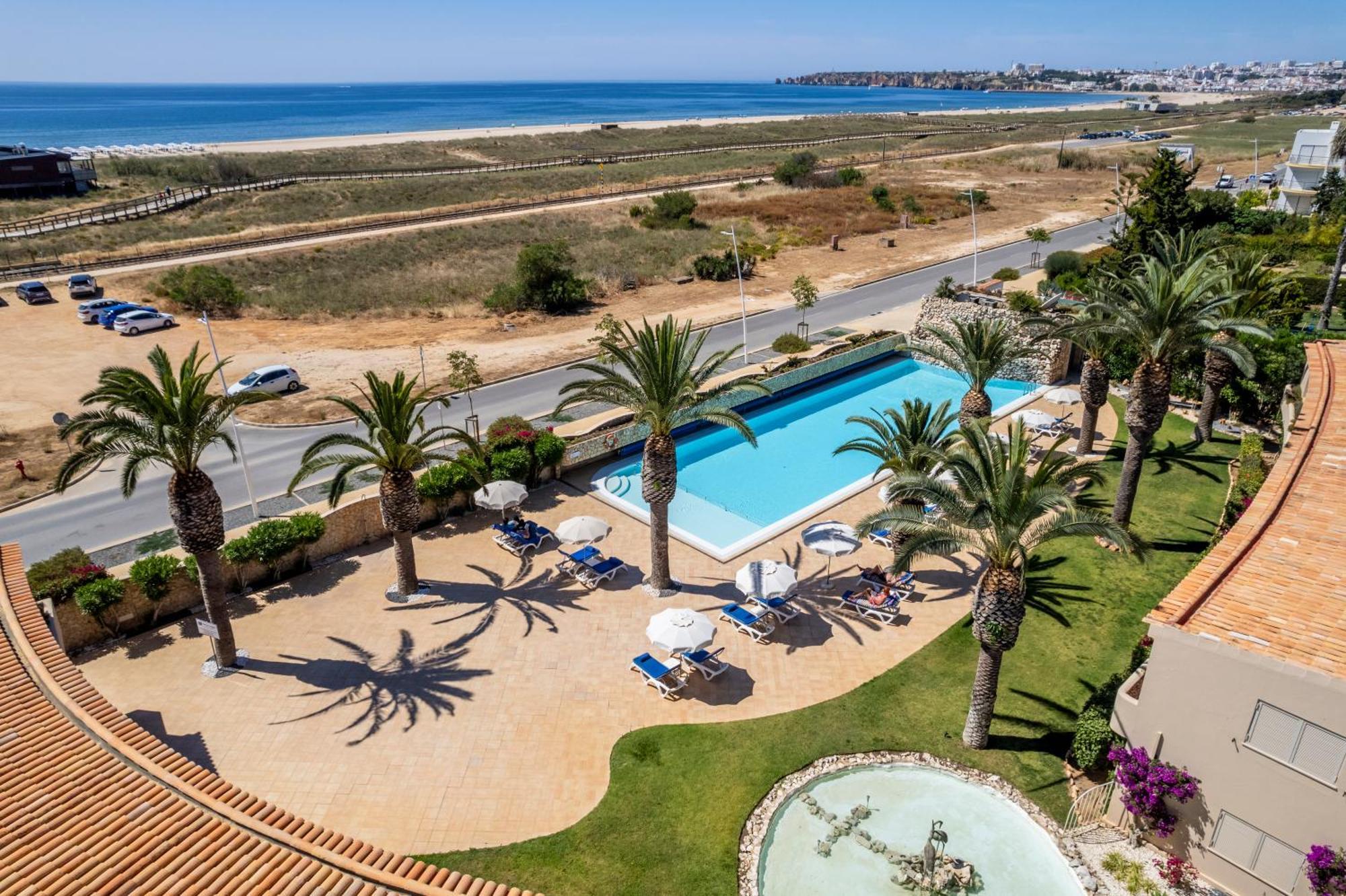Vila Palmeira Beach Resort Лагуш Экстерьер фото